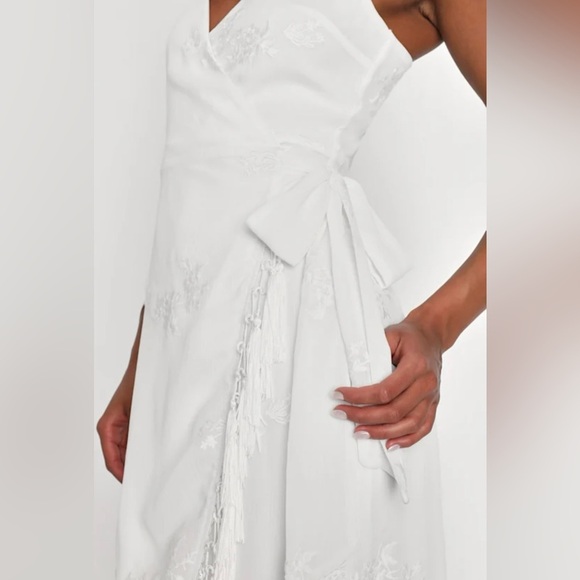 LULUS Fun Affair White Floral Embroidered Tassel Midi Wrap Dress Romantic - Picture 4 of 15